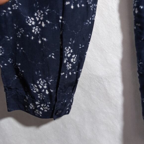 Coldwater Creek Floral Navy Silk Pintuck Women's Button Up Blouse Top Sz 16/18W - Picture 4 of 8